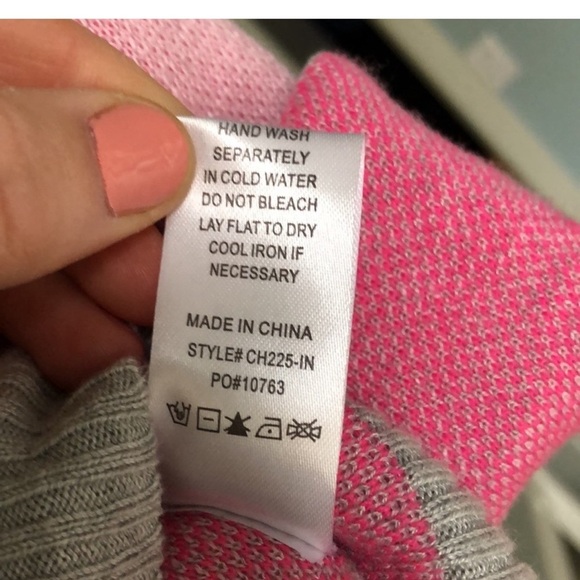 NWT FATE PINK GREY CAMO PRINT PULLOVER SWEATER S - Picture 6 of 6